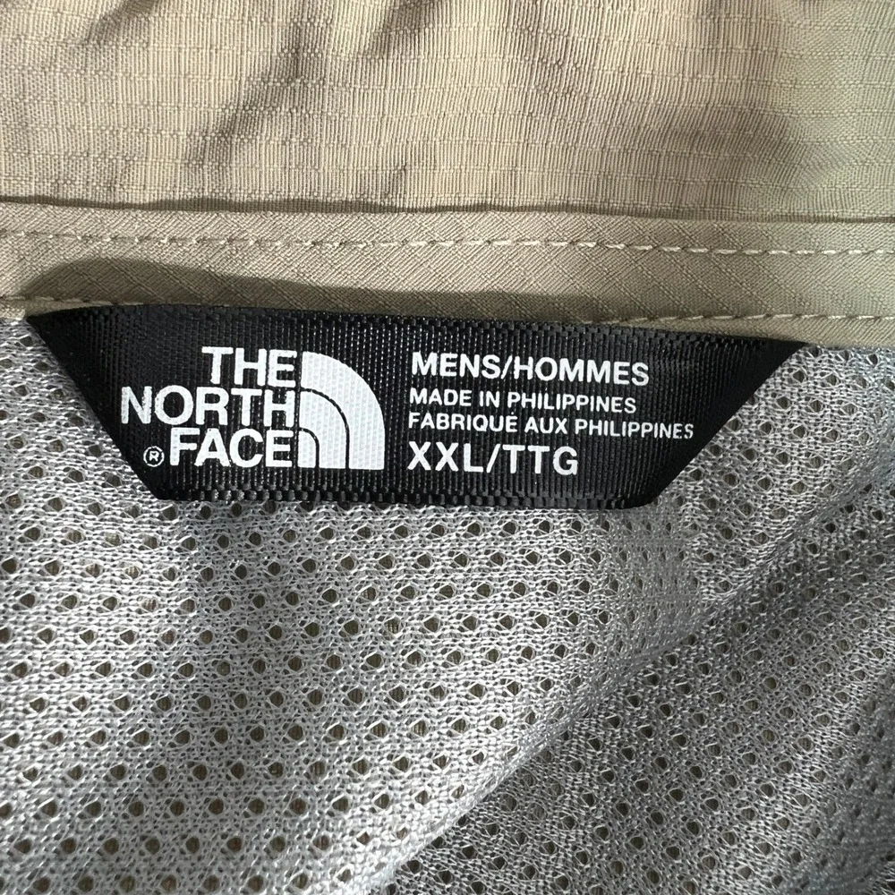 The North Face Shirt Mens 2XL Tan‎ Long Sleeve Button Up Hiking Outdoor Vented